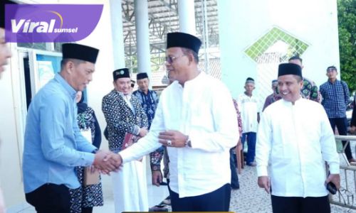 Wali Kota Prabumulih Buka Manasik Haji 1446 H: Bekali Jemaah dengan Ilmu dan Semangat Ibadah. Foto : viralsumsel.com /man