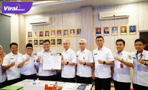 Pemkot Prabumulih Bahas Harmonisasi Dua Raperda Strategis di Kanwil Kemenkumham Sumsel. Foto : viralsumsel.com /man