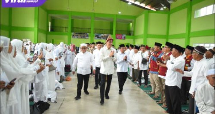 495 Calon Jema'ah Haji OKI Ikut Manasik, Bupati Muchendi Minta Doa untuk Kemajuan Daerah. Foto : viralsumsel.com /zep