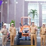 Wali Kota Arlan Serahkan Bantuan Alsintan dari Kementan RI, Petani Prabumulih Siap Panen Berlimpah!. Foto : viralsumsel.com /man