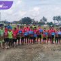 SSB Palembang Soccer Skills Persembahkan Trofi Perdana Pasca Lebaran. Foto : viralsumsel.com /win
