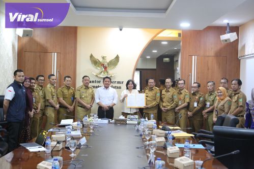 Terima Audensi Wali Kota Prabumulih, Gubernur Herman Deru Dorong Rumah Sakit Daerah Tonjolkan Program Layanan Unggulan. Foto : viralsumsel.com /win