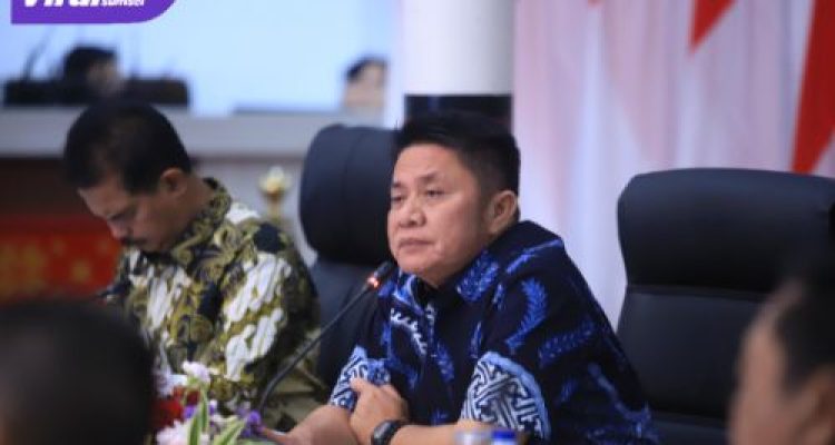 Gubernur Herman Deru dan Staf Ahli Menteri Bidang Investigasi Pertanian Kementan RI Gelar Rakor Percepatan Pelaksanaan Opla dan Cetak Sawah Baru di Sumsel. Foto : viralsumsel.com /win