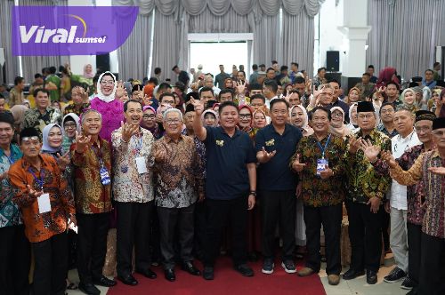 Gubernur Herman Deru Apresiasi Paguyuban Iwari Komering Tetap Jaga Adat, Budaya dan Kearifan Lokal Komering. Foto : viralsumsel.com /win