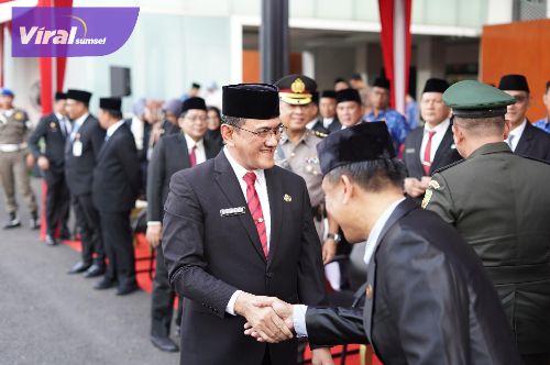 Sekda Sumsel Edward Candra Ajak Perkuat Sinergi Pusat dan Daerah di Hari Otonomi Daerah XXIX. Foto : viralsumsel.com /win