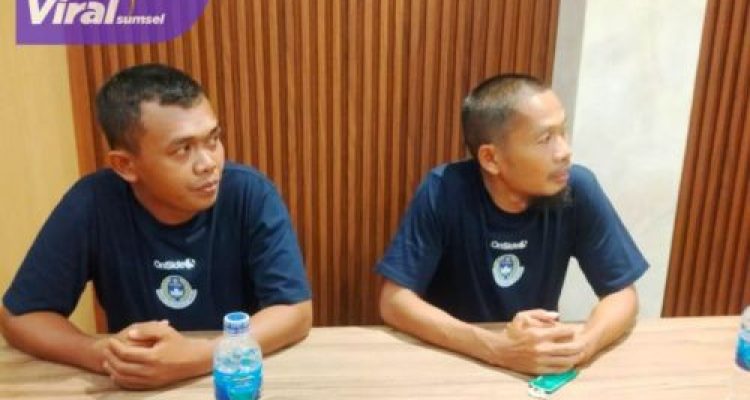 Dua Pelatih SSB Palembang Soccer Skill Ikuti Kursus Lisensi D Diploma PSSI. Foto : viralsumsel.com /asa
