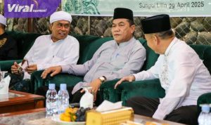 Bupati Muba HM Toha Kunjungi Ponpes Hidayatul Fudhola: Komitmen Perkuat Peran Pesantren untuk Muba Berkarakter. Foto : viralsumsel.com /dev