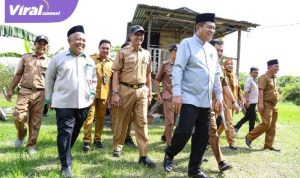 Dari Hati Seorang Pemimpin: Bupati Muba H.M. Toha Hibahkan Tanah Pribadi untuk Keluarga Romi yang Hidup dalam Keterbatasan. Foto : viralsumsel.com /dev