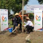 KAI Daop 8 Surabaya Gaungkan Semangat Keberlanjutan di Hari Bumi 2025. Foto : viralsumsel.com