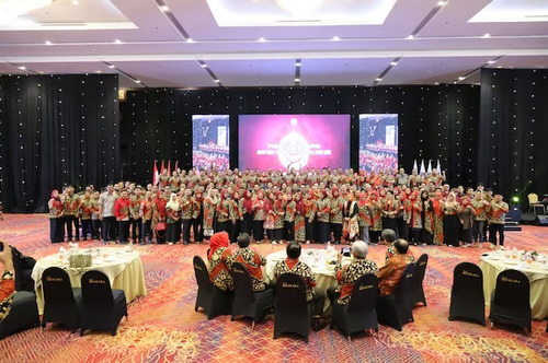 Pelantikan Pengurus DPP IKA UII & DPW Jakarta IKA UII. Foto : viralsumsel.com