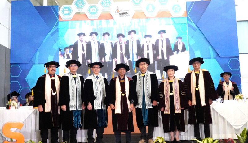 BINUS @Bandung Kukuhkan Guru Besar, Wujud Komitmen dalam Mendukung dan Membangun Industri Kreatif yang Kompetitif. Foto: viralsumsel.com