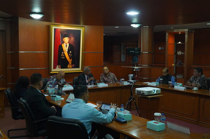 Kedutaan Besar India Bersama The Habibie Center Fasilitasi Diskusi Meja Bundar: Perkuat Peran Global South Lewat BRICS. Foto: viralsumsel.com
