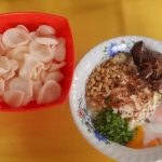 Mengapa Bubur Ayam Jakarta 46 Menjadi Favorit Warga Surabaya? foto: viralsumsel.com