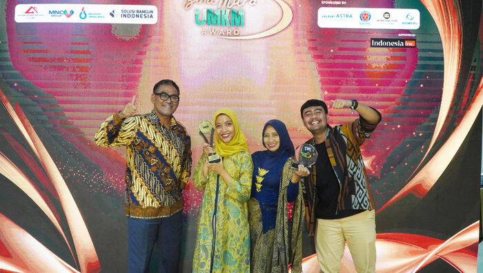 Berdayakan Wirausaha Perempuan Secara Berkelanjutan, Pertamina Raih Penghargaan Bina UMKM Award. Foto: viralsumsel.com