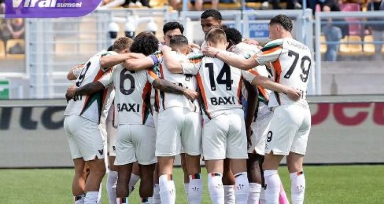 Utak-atik Peluang Venezia Lolos dari Degradasi Serie A Musim Ini: Masih Terbuka, Tapi Penuh Tekanan. Foto : igvenezia