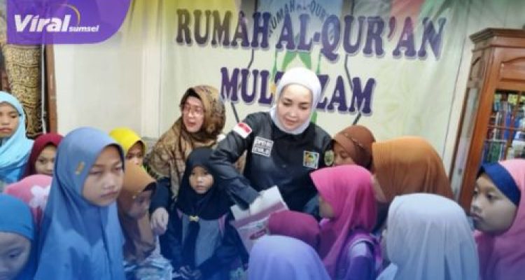 Senator Hj. Eva Susanti Kunjungi Rumah Al-Qur’an Multazam, Dukung Pendidikan Spiritual Generasi Muda. Foto : viralsumsel.com /no