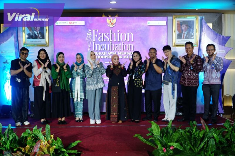 Feby Deru Kembangkan Kreatifitas Anak Muda Melalui Gelaran Fashion Incubation. Foto : viralsumsel.com /win