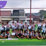 Enam Pemain SSB PSS Antar SDN 135 Palembang Juarai Turnamen Antar Sekolah Se-Kota Palembang. Foto : viralsumsel.com /asa