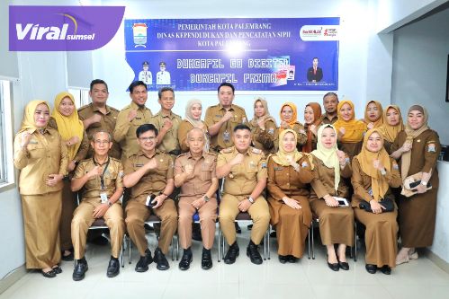 Sekda Kota Palembang Pastikan Akta Kelahiran Lama Masih Berlaku Meski Ada QR Code. Foto : viralsumsel.com /nto