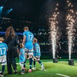 “Thank You, Kev”! De Bruyne Menutup Laga Perpisahan Bersama Manchester City dengan Kemenangan Emosional. Foto : igcity