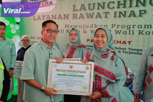 Komitmen Wujudkan Kesehatan Merata, Ratu Dewa Resmi Launching Layanan Rawat Inap di Puskesmas. Foto : viralsumsel.com /nto
