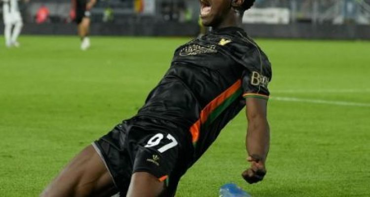 Tanpa Jay Idzes di Laga Penentuan, Venezia Tumbang di Kandang dan Resmi Degradasi ke Serie B. Foto : igvenezia