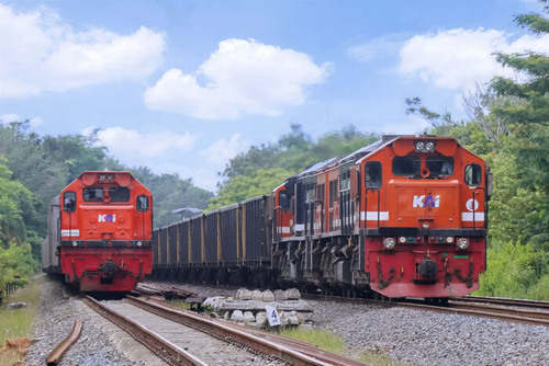 KAI Angkut 21,6 Juta Ton Barang hingga April 2025, Didominasi Batu Bara untuk Energi Nasional. Foto : viralsumsel.com