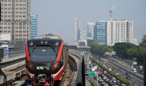 LRT Jabodebek Tingkatkan Pengamanan Jelang Kegiatan Massa di Jakarta, Imbau Pengguna Utamakan Kenyamanan dan Keselamatan. Foto: viralsumsel.com