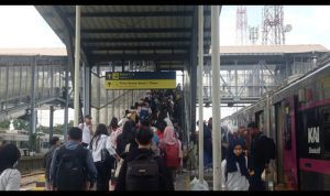 Libur Panjang Waisak, KAI Daop 8 Surabaya Tambah Perjalanan KA dari Stasiun Malang. Foto : viralsumsel.com