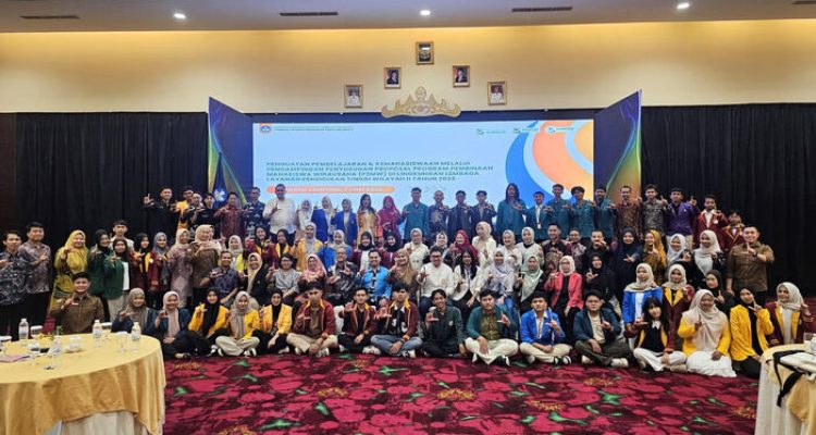 P2MW LLDIKTI Wilayah II Bersama Maxy Academy. Foto: viralsumsel.com