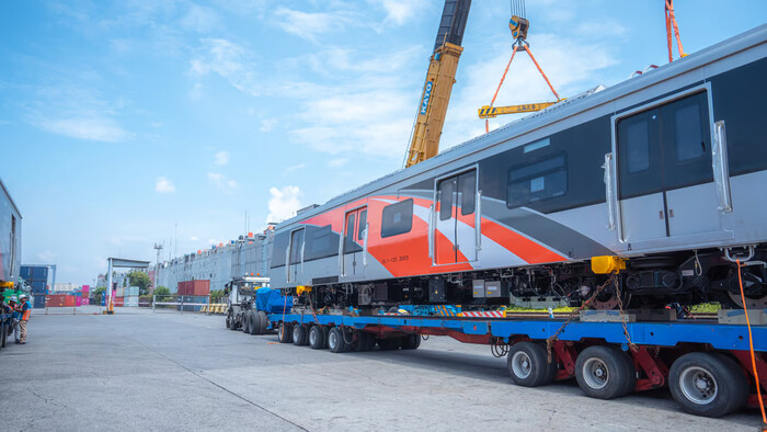 Pelindo Solusi Logistik Lanjutkan Mobilisasi Gerbong KRL. Foto: viralsumsel.com