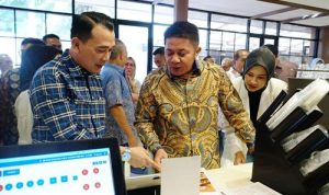 Gubernur Herman Deru Hadiri Grand Opening Cabang Baru Kedai Kopi Rumah Loer Palembang. Foto : viralsumsel.com /win