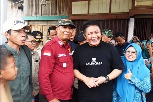 Diimpikan Masyarakat Lebih Dari 3 Dekade, Gubernur Herman Deru Bergerak Cepat Atasi Jalan Terbengkalai Penghubung Muara Enim - Pali - Prabumulih. Foto : viralsumsel.com /win