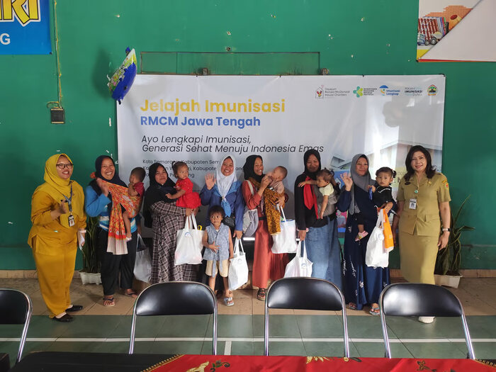 Yayasan RMHC Jangkau 3000 Anak Untuk Lengkapi Imunisasi Dasar. Foto: viralsumsel.com