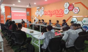 Telkom Indonesia Ciptakan Ruang Baru untuk Developer Lokal Makassar Melalui AI Community Gathering. Foto: viralsumsel.com