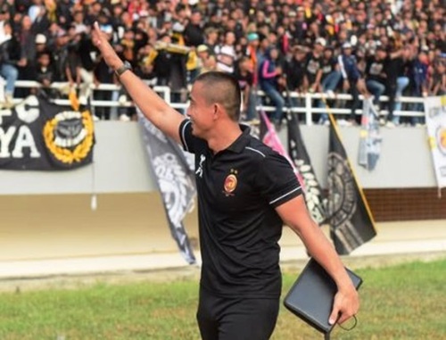 Ferry-Rotinsulu-Sriwijaya-FC Ferry Rotinsulu, Sosok Setia di Tengah Badai Sriwijaya FC