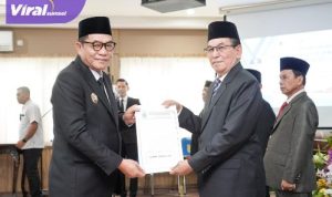 Bupati H M Toha Lantik Sembilan Dewan Pendidikan Kabupaten Muba. Foto : viralsumsel.com /dev