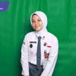 Apresiasi Prestasi, Bupati Toha Serahkan Bantuan Living Cost Rp27,6 Juta kepada Mahasiswa Asal Muba. Foto : viralsumsel.com /dev
