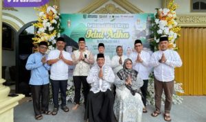 Presiden Prabowo Sumbang Sapi 800 Kg untuk Muba! Lihat Momen Sakral Idul Adha 1446 H. Foto : viralsumsel.com /dev