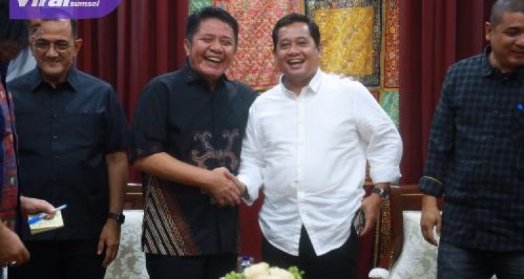 Gubernur Herman Deru Terima Audiensi Bupati Banyuasin, Bahas Dukungan Anggaran dan Infrastruktur. Foto : viralsumsel.com /win