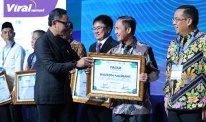 Menuju 100 Persen Air Bersih, Wali Kota Palembang Ratu Dewa Terima Penghargaan dari Perpamsi. Foto : viralsumsel.com /nto