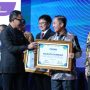 Menuju 100 Persen Air Bersih, Wali Kota Palembang Ratu Dewa Terima Penghargaan dari Perpamsi. Foto : viralsumsel.com /nto
