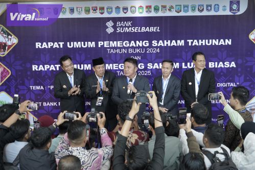 Bupati Muba Hadiri RUPS Bank Sumsel Babel, Dukung Transformasi Digital untuk Perekonomian Daerah. Foto : viralsumsel.com /dev