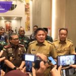 Gubernur Herman Deru Tegaskan Kesetaraan: Non-ASN Kini Bisa Kenakan Seragam Kuning Khaki