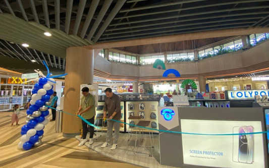 Kolaborasi Strategis Antara Loly Poly dan PT Hansen Karya Mandiri Dalam Membangun Tiga Outlet di Bali: Sebagai Langkah Nyata Memperkuat Posisi di Industri Retail Aksesoris Gadget. Foto: viralsumsel.com
