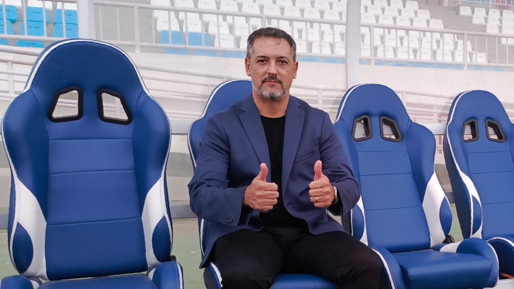 Era Baru Arema FC: Datangkan Pelatih Brasil Marcos Santos untuk Liga 1 Musim 2025/26