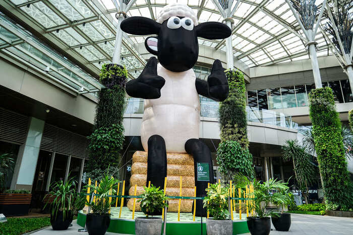 Ada Shaun The Sheep Raksasa di Grand Galaxy Park Bekasi. Foto : viralsumsel.com
