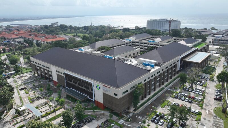 Bali International Hospital Rampung Dibangun oleh PTPP Tonggak Sejarah Baru Layanan Kesehatan Berstandar Global di Indonesia Bali International Hospital Rampung Dibangun oleh PTPP: Tonggak Sejarah Baru Layanan Kesehatan Berstandar Global di Indonesia (Foto: viralsumsel.com)