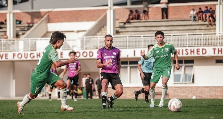 Pelatih Persita Carlos Pena Puas dengan Progres Tim: Fokus Bangun Chemistry Jelang Musim Baru