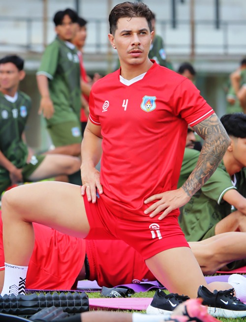 Gelandang Bertahan Asal Brasil, Diego Dall’Oca